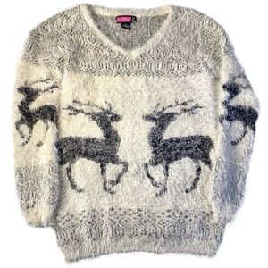 Fuzzy Reindeer V-Neck Sweater Women’s Extra Small XS
